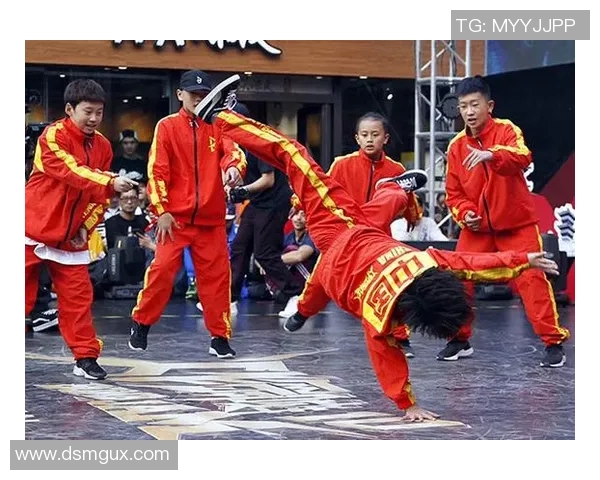 成都街舞队的速度挑战与激情碰撞探索街舞文化的魅力与发展 成都街舞队的速度挑战与激情碰撞探索街舞文化的魅力与发展