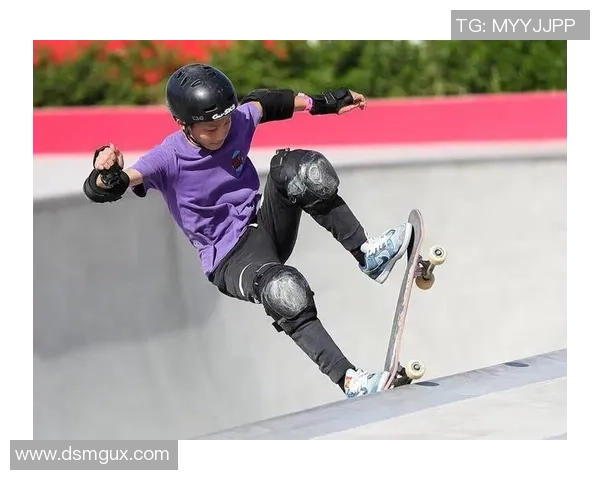 成都滑板队勇夺最新滑板耐力TOP10榜首位置引领潮流