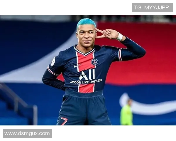 足球明星沙雕视频大赏揭秘他们的幽默瞬间与创意才华 足球明星沙雕视频大赏揭秘他们的幽默瞬间与创意才华