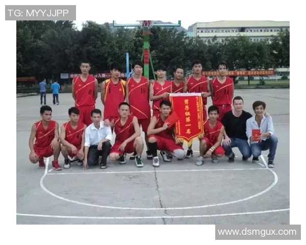 重庆篮球队在城市联赛中的耐力表现分析与赛场策略探讨