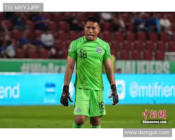 足球明星露鸟新浪引发热议球迷热情高涨社交媒体掀起讨论潮 足球明星露鸟新浪引发热议球迷热情高涨社交媒体掀起讨论潮